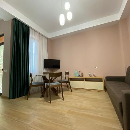 Lovely And Cozy Apartment! Kutaisi Esterno foto
