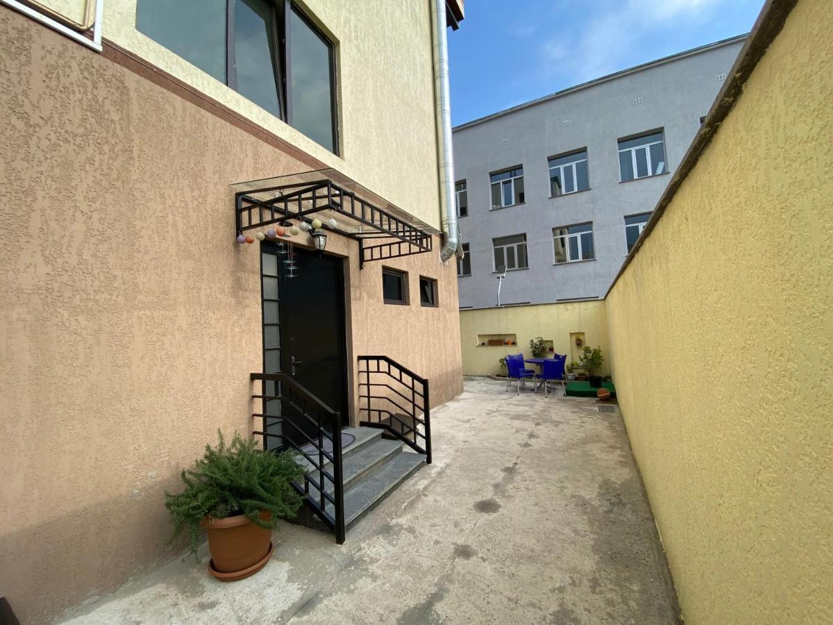 Lovely And Cozy Apartment! Kutaisi Esterno foto