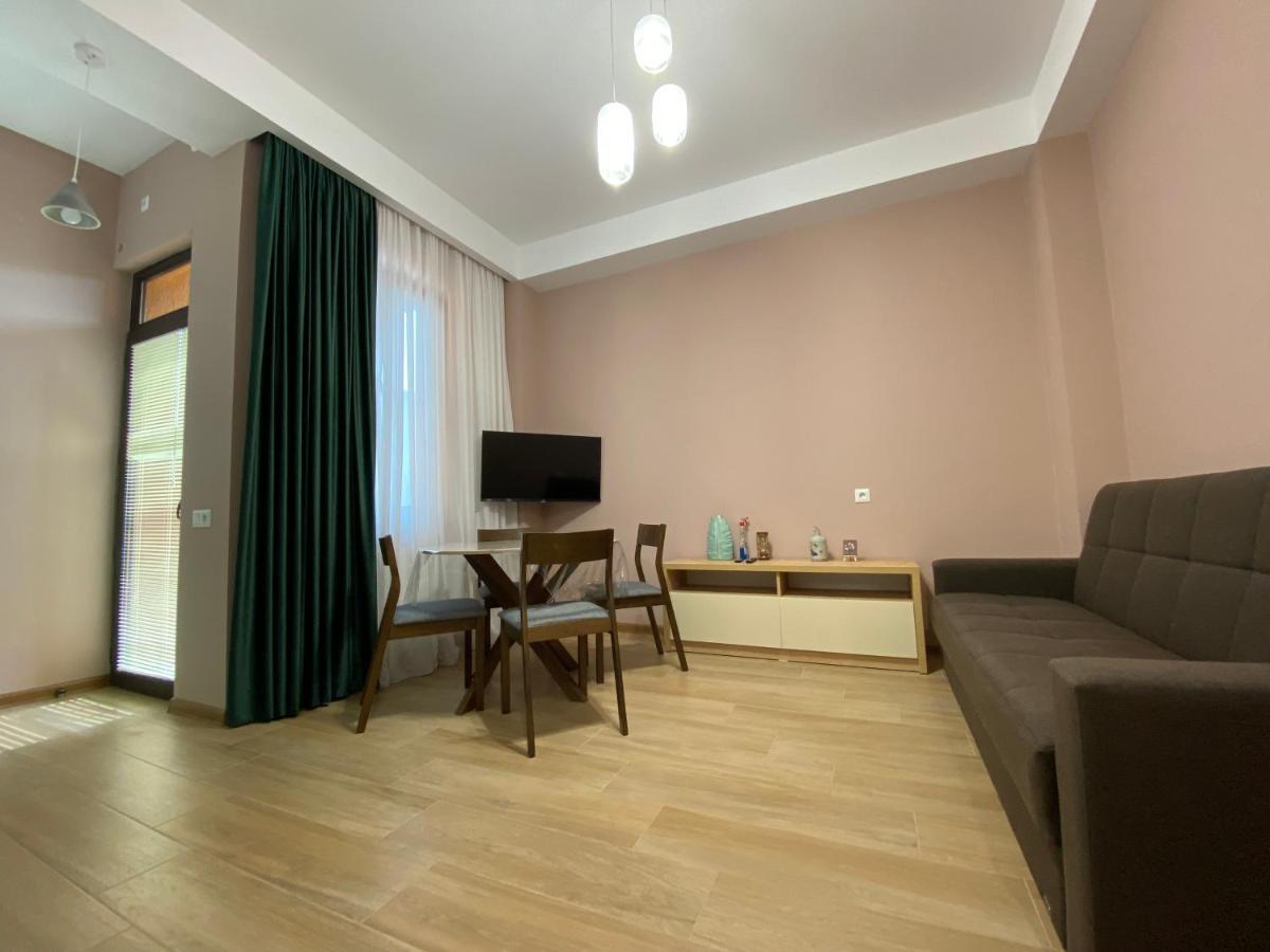 Lovely And Cozy Apartment! Kutaisi Esterno foto